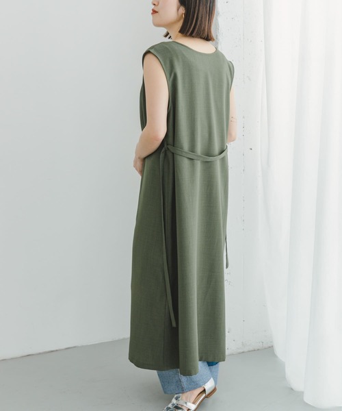 ITEMS URBANRESEARCH（アイテムズ アーバンリサーチ）の「『セットアップ対応』リネンライクウエストマークワンピース（ワンピース・レディース・ブラック/ベージュ/グリーン系その他・FREE）」の15枚目の写真