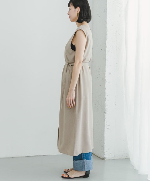 ITEMS URBANRESEARCH（アイテムズ アーバンリサーチ）の「『セットアップ対応』リネンライクウエストマークワンピース（ワンピース・レディース・ブラック/ベージュ/グリーン系その他・FREE）」の18枚目の写真