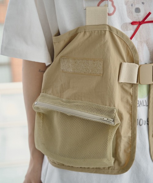 unclip（アンクリップ）の「ナイロンメッシュベスト（ベスト・レディース・カーキ/ベージュ・FREE）」の21枚目の写真