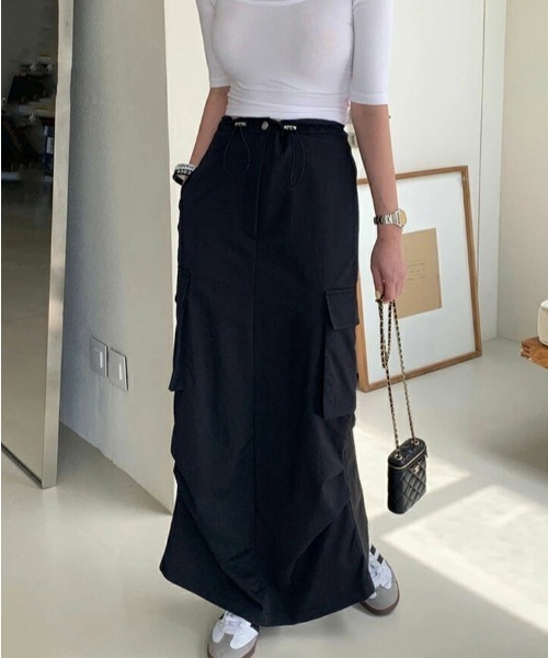 AMELY(エミリー)の「ドロストカーゴロング丈スカート(スカート・レディース・グレー系その他/ブラック/ホワイト・フリー/M/L)」の7枚目の写真