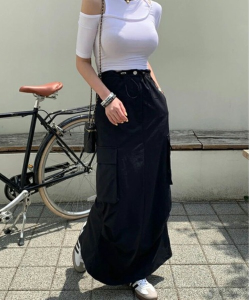 AMELY(エミリー)の「ドロストカーゴロング丈スカート(スカート・レディース・グレー系その他/ブラック/ホワイト・フリー/M/L)」の8枚目の写真