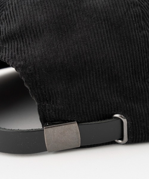 RVCA（ルーカ）の「RVCA メンズ 【BENJAMIN JEANJEAN】 BENJI OLD E CLASPBACK キャップ 【2024年夏モデル】/ルーカコーデュロイロゴ帽子（キャップ・メンズ・ブラック・FREE）」の8枚目の写真