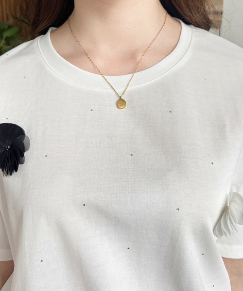 LOULOU select(ルルセレクト)の「フラワーモチーフラインストーンTシャツ(Tシャツ/カットソー・レディース・オフホワイト/ブラック・M)」の8枚目の写真