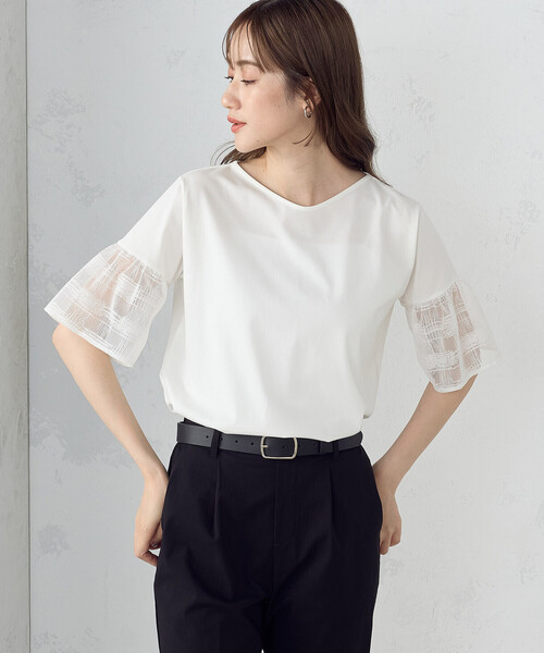 COMME CA ISM(コムサイズム)の「速乾 袖レース 半袖カットソー(Tシャツ/カットソー・レディース・ホワイト/ネイビー・MEDIUM/LARGE)」の1枚目の写真