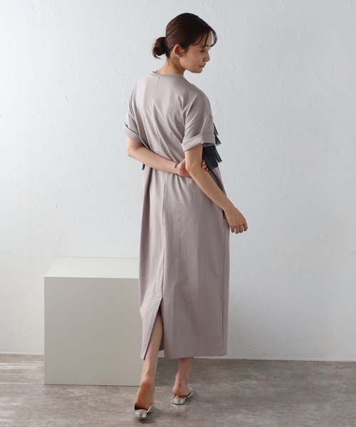 each（イーチ）の「チュールビスチェ風カットロングワンピ（ワンピース・レディース・ブラック/グレイッシュベージュ・FREE）」の15枚目の写真