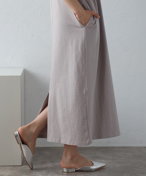 each（イーチ）の「チュールビスチェ風カットロングワンピ（ワンピース・レディース・ブラック/グレイッシュベージュ・FREE）」の16枚目の写真