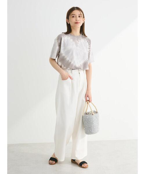 ELENCARE DUE（エレンカーレデュエ）の「・ELENCARE　DUE　ホワイトデニムタックパンツ（デニムパンツ・レディース・ホワイト・FREE）」の2枚目の写真