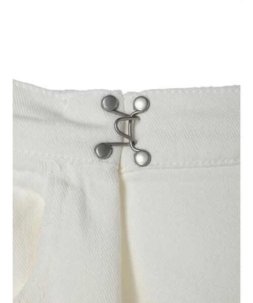 ELENCARE DUE（エレンカーレデュエ）の「・ELENCARE　DUE　ホワイトデニムタックパンツ（デニムパンツ・レディース・ホワイト・FREE）」の16枚目の写真