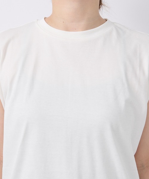 un dix cors（アンディコール）の「《着心地サラっと・着回しやすい》スムース肩タックプルオーバー（Tシャツ/カットソー・レディース・ブラック/オフホワイト/グリーン・FREE）」の17枚目の写真