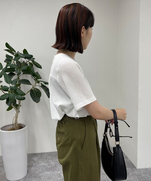 fredy emue（フレディエミュ）の「素材感ブラウスカットソー（Tシャツ/カットソー・レディース・サックスブルー/ブラック/オフホワイト/ライトグリーン・38）」の18枚目の写真