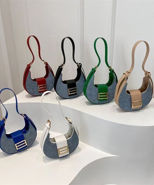 gossip！ロサンゼルス（ゴシップロサンゼルス）の「ハーフムーンショルダーバッグ ハンドバック  ベルトショルダーバッグ  ミニバッグ（ハンドバッグ・レディース・グリーン/ブラック/ホワイト/ネイビー/ベージュ/レッド・FREE）」の12枚目の写真