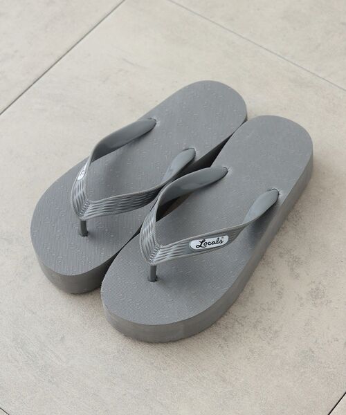 GALLEST(ギャレスト)の「◆【LOCALS】厚底ビーチサンダル(サンダル・レディース・ライトベージュ/チャコールグレー/ブラック・40)」の2枚目の写真