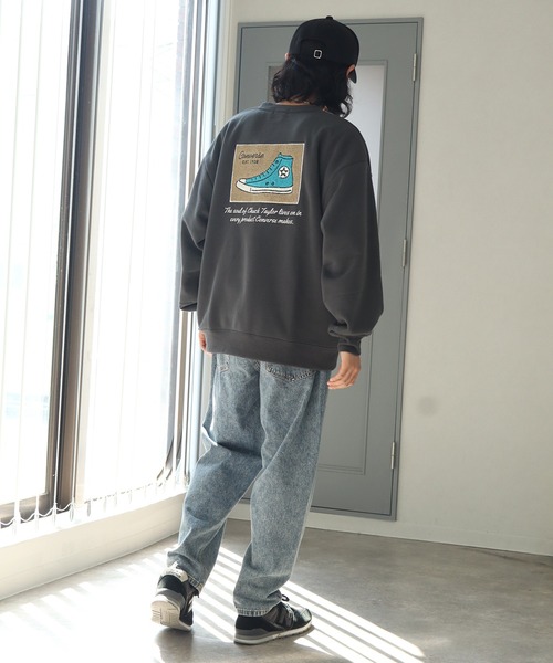 CONVERSE（コンバース）の「【CONVERSE/コンバース】裏起毛 サガラシューズ刺繍 ワイドシルエット スウェット（スウェット・メンズ・ベージュ系その他/グレー系その他/グレイッシュベージュ/ベージュ系その他2/グレー系その他2/ブラック・LL/M/L）」の20枚目の写真