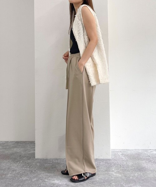 fredy emue（フレディエミュ）の「【セットアップ可能】カットジョーゼットパンツ（その他パンツ・レディース・ベージュ/ネイビー/ブラック・38/36）」の18枚目の写真