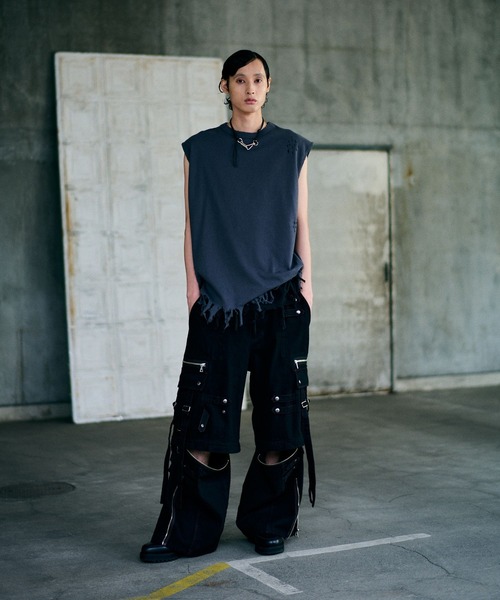 HARE（ハレ）の「【UNDERGROUND MODE】ダメージノースリーブカットソー(HARE)（Tシャツ/カットソー・メンズ・ブラック/チャコールグレー/パープル・FREE）」の4枚目の写真