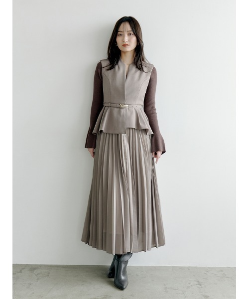 SNIDEL（スナイデル）の「クロップドフレアスリーブカーディガン（ニット/セーター・レディース・アイボリー/ブラック/ラベンダー/ブラウン・FREE）」の21枚目の写真