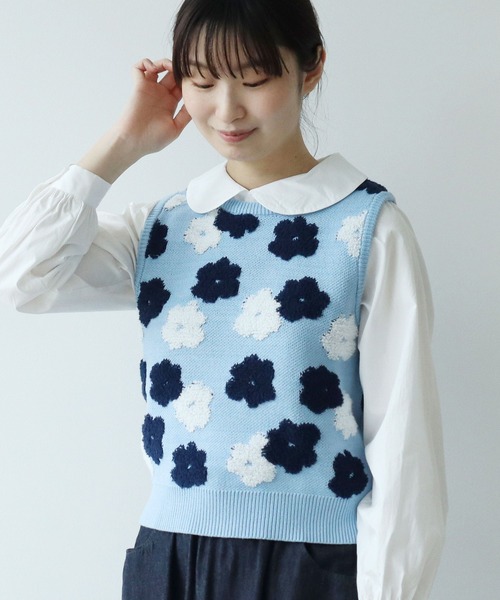 bulle de savon（ビュルデサボン）の「●hana ジャカード  ニット ベスト（ベスト・レディース・レッド/サックスブルー/ブラック・FREE）」の12枚目の写真