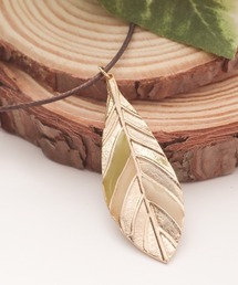 チチカカ（チチカカ）の「リーフメタルネックレス（ネックレス）」