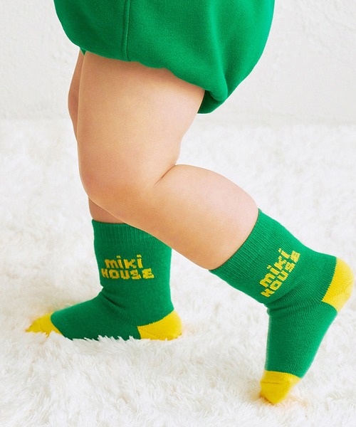 MIKI HOUSE（ミキハウス）の「【WEB限定】ロゴソックス（11cm－23cm）（ソックス/靴下・キッズ・レッド/サックスブルー/イエロー/ネイビー/ホワイト/レッド系その他/ライトグリーン/ピンク/グリーン・17cm/15cm/13cm/11cm/21cm/19cm/13-15cm/15-17cm/17-19cm/19-21cm/21-23cm/11-13cm）」の3枚目の写真