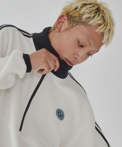 WEGO（ウィゴー）の「WEGO/フリースワンポイントハーフZIPプルオーバー（スウェット・メンズ・ブラック/オフホワイト/ネイビー・MEDIUM/LARGE）」の17枚目の写真