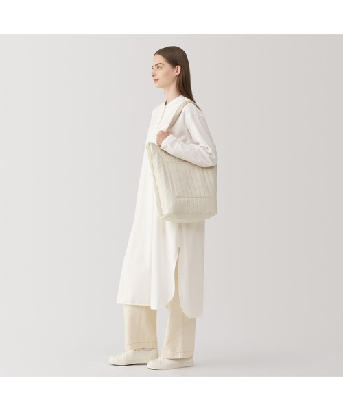 MUJI Labo(ムジラボ)の「〔MUJI Labo〕和紙混トートバッグ(トートバッグ・メンズ・キナリ/ブラック・ONE SIZE)」の8枚目の写真
