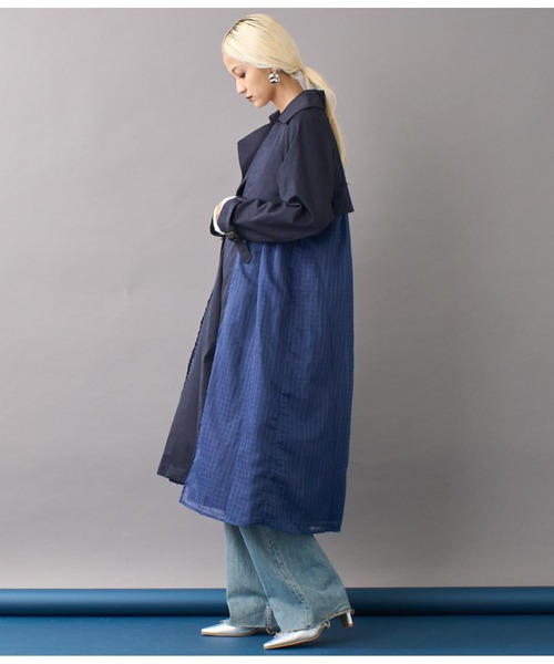 Settimissimo（セッティミッシモ）の「シアーチェックレイヤードトレンチコート（トレンチコート・レディース・キャメル/ネイビー・FREE）」の7枚目の写真