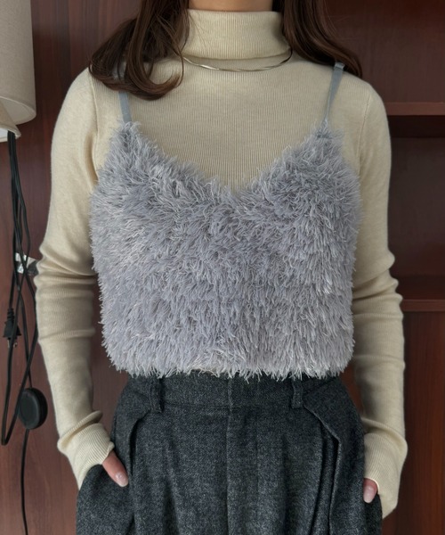 Amiur（エミレ）の「fur knit bustier / ファーニットビスチェ（Tシャツ/カットソー・レディース・グレー/ブラック/アイボリー・FREE）」の5枚目の写真