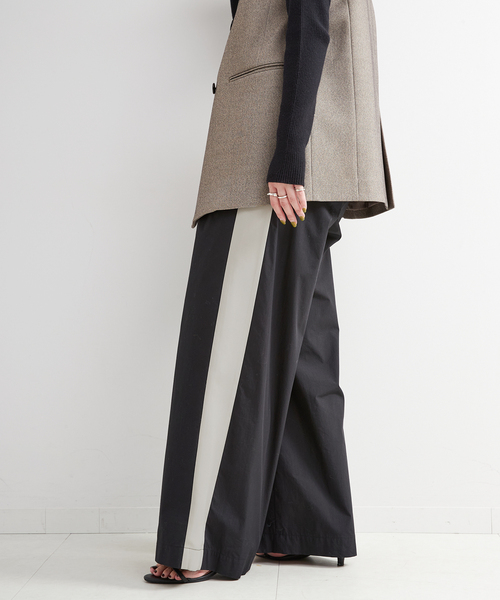 B.C STOCK(ベーセーストック)の「《追加》コットンナイロントラックパンツ(その他パンツ・レディース・ブラック/チャコールグレー/ベージュ・MEDIUM/LARGE)」の11枚目の写真