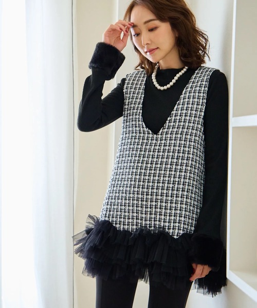 M y u（ミュー）の「裾チュールフリル　ジャンパースカート（ワンピース・レディース・ホワイト/ブラック・ML/SM）」の4枚目の写真