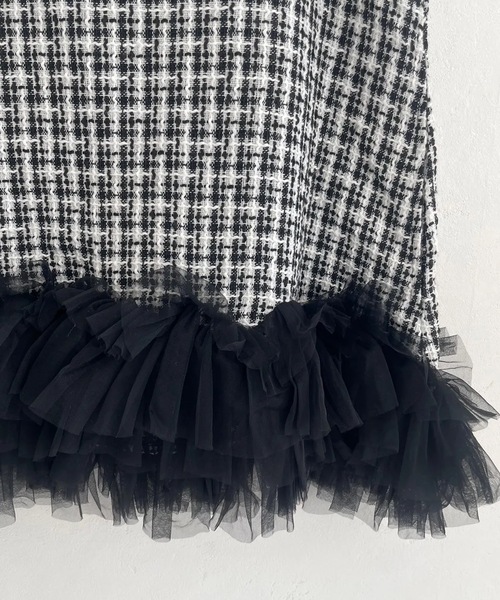 M y u（ミュー）の「裾チュールフリル　ジャンパースカート（ワンピース・レディース・ホワイト/ブラック・ML/SM）」の18枚目の写真