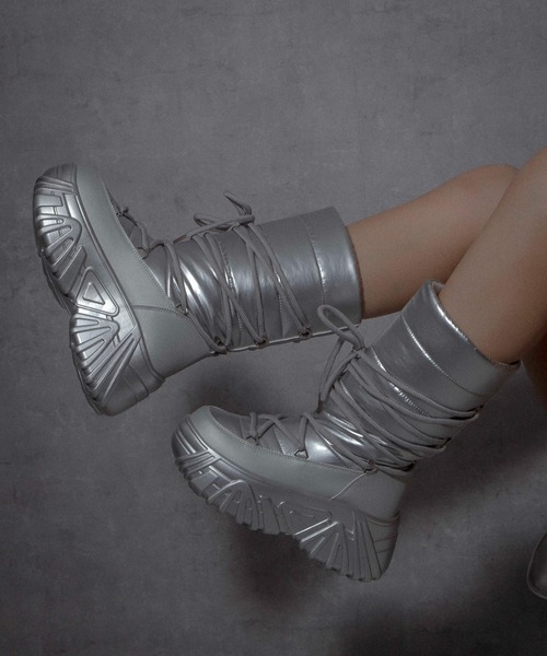 WEGO（ウィゴー）の「WEGO/レースアップパテッドブーツ（ブーツ・レディース・シルバー/ブラック/キャメル・LARGE/MEDIUM）」の3枚目の写真