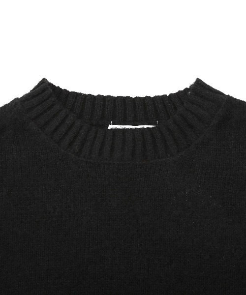 LUXSTYLE(ラグスタイル)の「無地クルーネックニット(ニット/セーター・メンズ・アイボリー/ブラック/ブルー・M/L)」の4枚目の写真