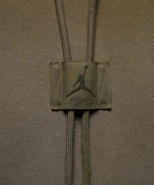 JORDAN BRAND(ジョーダンブランド)の「《セットアップ対応商品》ジョーダン フライト フリース メンズ プルオーバー パーカー / Jordan Flight Fleece Men's Pullover Hoodie FV7249-222 Medium Olive(パーカー・メンズ・オリーブ・S/M/L/XL/XS)」の17枚目の写真