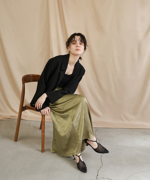 select MOCA（セレクトモカ）の「クラッシュサテンロングスカート（スカート・レディース・カーキ/ブラック/グレー・MEDIUM/LARGE）」の9枚目の写真