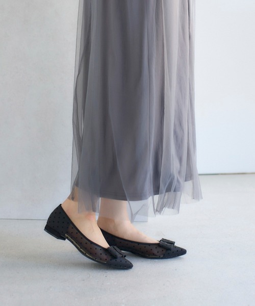 carino(カリーノ)の「ドットチュールパンプス(パンプス・レディース・ベージュ/ブラック/ベージュ系その他/ネイビー・22.5cm/24.5cm/24cm/23.5cm/23cm)」の21枚目の写真