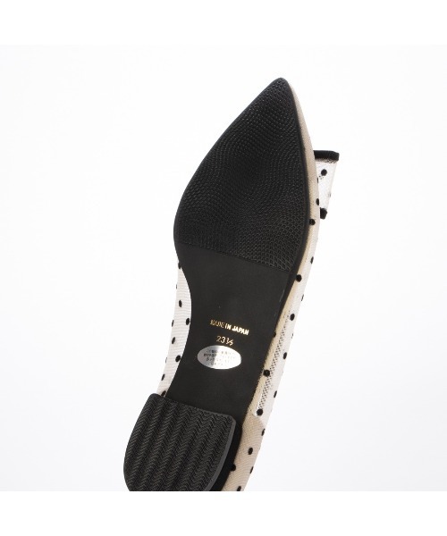 carino(カリーノ)の「ドットチュールパンプス(パンプス・レディース・ベージュ/ブラック/ベージュ系その他/ネイビー・22.5cm/24.5cm/24cm/23.5cm/23cm)」の8枚目の写真