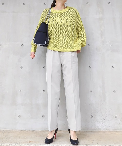 Q(キュー)の「TRストレッチストレートパンツ(スラックス・レディース・チャコールグレー/グレイッシュベージュ・MEDIUM)」の9枚目の写真