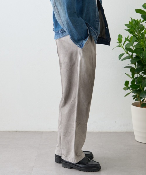 ai no de（アイノデ）の「【ainode】oku 2タックベルトワイドパンツ（デニムパンツ・メンズ・アイボリー/グレー・MEDIUM/LARGE）」の12枚目の写真