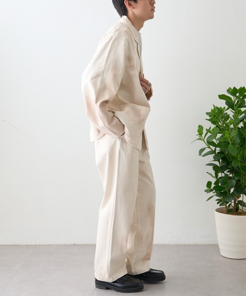 ai no de（アイノデ）の「【ainode】oku 2タックベルトワイドパンツ（デニムパンツ・メンズ・アイボリー/グレー・MEDIUM/LARGE）」の18枚目の写真