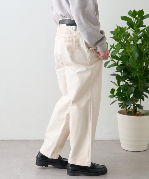 ai no de（アイノデ）の「【ainode】oku 2タックベルトワイドパンツ（デニムパンツ・メンズ・アイボリー/グレー・MEDIUM/LARGE）」の20枚目の写真