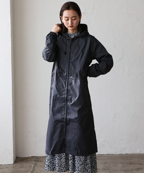 VitaFelice（ヴィータフェリーチェ）の「超撥水ピーチドロップレインコート カッパ（レインコート/ポンチョ・レディース・カーキ/チャコール/ベージュ系・FREE）」の4枚目の写真