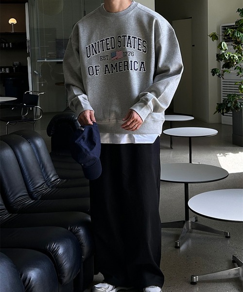 Revo.（レボ）の「【KOREAN SELECT】UNITED STATES 星条旗 ロゴプリント 裏起毛 ビッグシルエット スウェット プルオーバー（スウェット・メンズ・ブラック/アッシュグレー/グレー/ネイビー・FREE）」の14枚目の写真