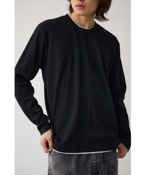 AZUL by moussy(アズールバイマウジー)の「ワッフルフェイクレイヤード長袖トップス(Tシャツ/カットソー・メンズ・杢グレー/ブラック/ホワイト/ダークネイビー・MEDIUM/LARGE)」の2枚目の写真