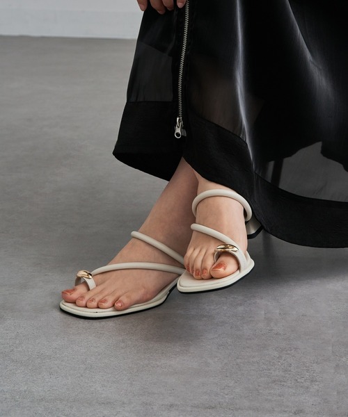 REMME（レメ）の「【REMME】シープレザーメタルポイントサンダル SHEEP LEATHER ZH-25S025-SH（サンダル・レディース・ホワイト/ブラック・36/37/38/39）」の7枚目の写真