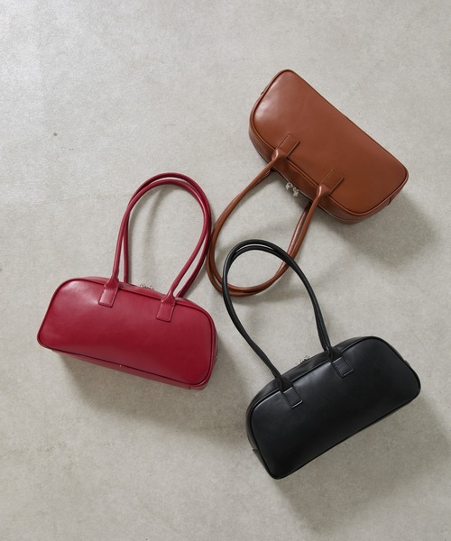 COLONY 2139（コロニートゥーワンスリーナイン）の「オブロンボストンバッグ（ボストンバッグ・レディース・レッド/キャメル/ブラック・FREE）」の4枚目の写真