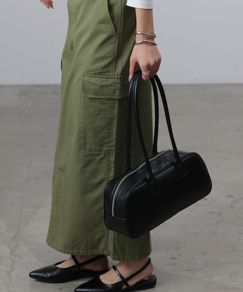 COLONY 2139（コロニートゥーワンスリーナイン）の「オブロンボストンバッグ（ボストンバッグ・レディース・レッド/キャメル/ブラック・FREE）」の7枚目の写真