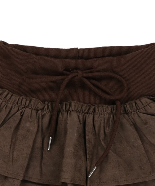 SPINNS(スピンズ)の「ティアードミニスカート/合皮/スカパン/インナーパンツ付き(スカート・レディース・ブラウン/ブラック/グレー・ONESIZE)」の10枚目の写真