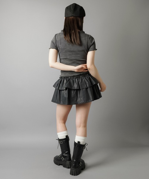 SPINNS(スピンズ)の「ティアードミニスカート/合皮/スカパン/インナーパンツ付き(スカート・レディース・ブラウン/ブラック/グレー・ONESIZE)」の20枚目の写真