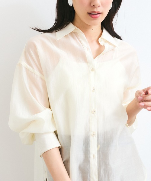 VIS(ビス)の「【洗える】アソートシアーシャツ(フラワー刺繍&無地)(シャツ/ブラウス・レディース・グレー/ホワイト/オフホワイト/ピンク/ブラック系その他・FREE)」の1枚目の写真