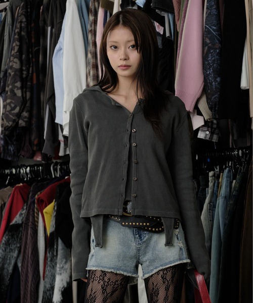 sedacle girl(セダクルガール)の「加工サーマルマルチウェイトップス(パーカー・レディース・チャコールグレー/ブルー/アイボリー・SMALL/MEDIUM)」の22枚目の写真